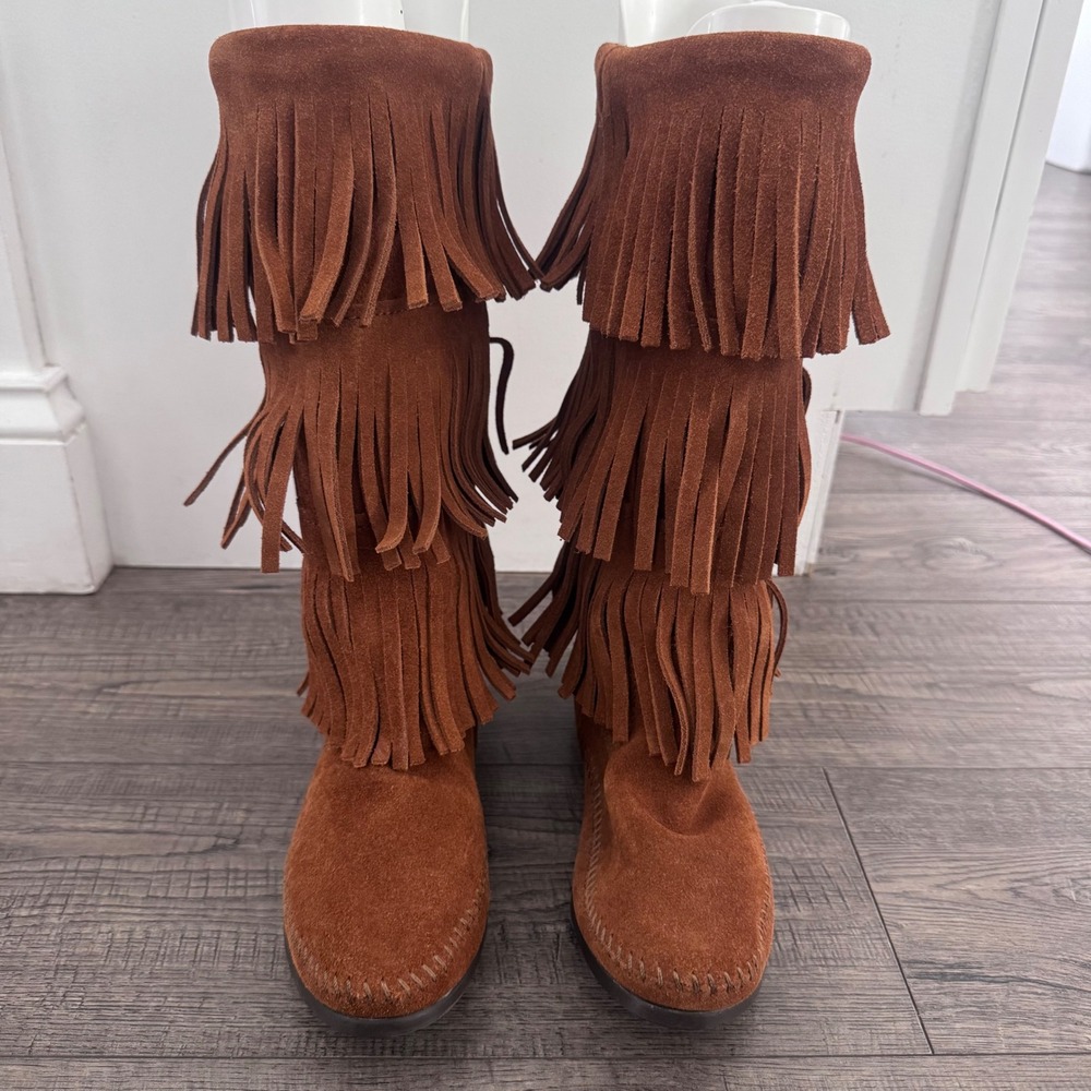 Minnetonka Womens 3-Layer Fringe Suede Moccasin Boots Brown 1632 Size 7
